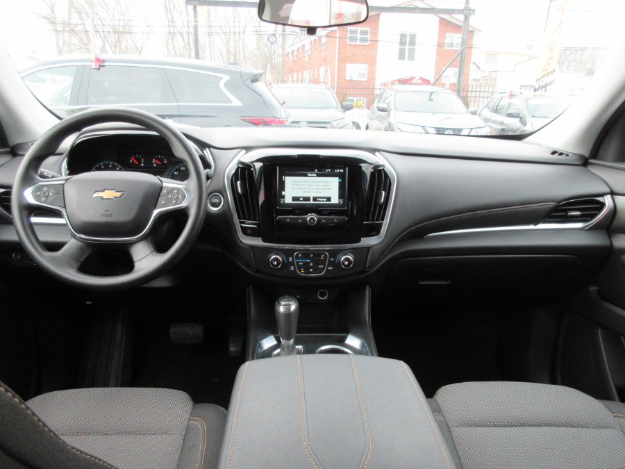 Used Chevrolet Traverse FWD 4dr LS w/1LS 2019 | Route 27 Auto Mall. Linden, New Jersey Used Chevrolet Traverse FWD 4dr LS w/1LS 2019 | Route 27 Auto Mall. Linden, New Jersey