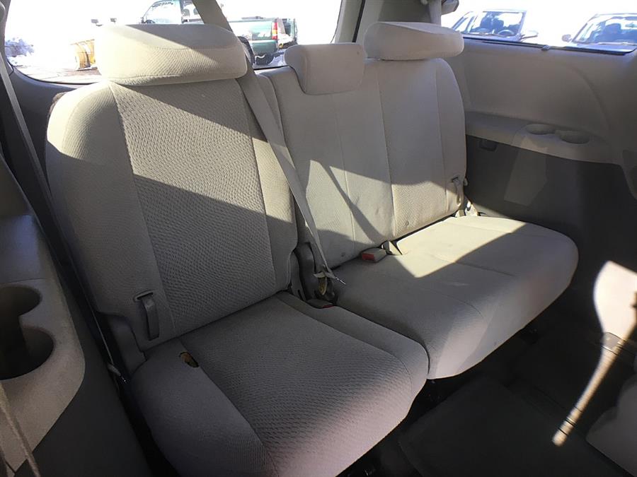 Used Toyota Sienna 5dr 7-Pass Van V6 LE AWD (Natl) 2012 | Smart Buy Auto Sales, LLC. Wallingford, Connecticut Used Toyota Sienna 5dr 7-Pass Van V6 LE AWD (Natl) 2012 | Smart Buy Auto Sales, LLC. Wallingford, Connecticut