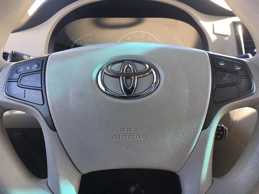 Used Toyota Sienna 5dr 7-Pass Van V6 LE AWD (Natl) 2012 | Smart Buy Auto Sales, LLC. Wallingford, Connecticut Used Toyota Sienna 5dr 7-Pass Van V6 LE AWD (Natl) 2012 | Smart Buy Auto Sales, LLC. Wallingford, Connecticut