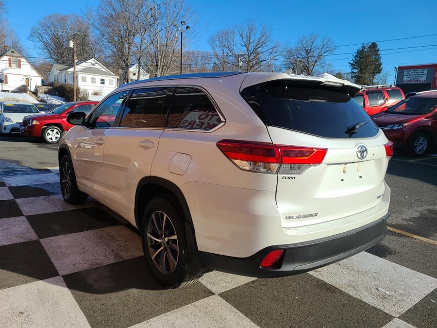 2018 Toyota Highlander XLE, available for sale in Waterbury, Connecticut | National Auto Brokers, Inc.. Waterbury, Connecticut 2018 Toyota Highlander XLE, available for sale in Waterbury, Connecticut | National Auto Brokers, Inc.. Waterbury, Connecticut