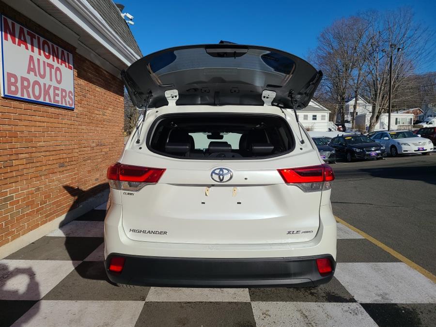 2018 Toyota Highlander XLE, available for sale in Waterbury, Connecticut | National Auto Brokers, Inc.. Waterbury, Connecticut 2018 Toyota Highlander XLE, available for sale in Waterbury, Connecticut | National Auto Brokers, Inc.. Waterbury, Connecticut