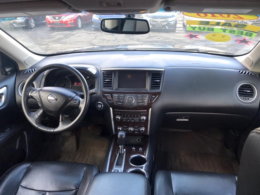 Used Nissan Pathfinder Platinum 2016 | Affordable Motors Inc. Bridgeport, Connecticut Used Nissan Pathfinder Platinum 2016 | Affordable Motors Inc. Bridgeport, Connecticut
