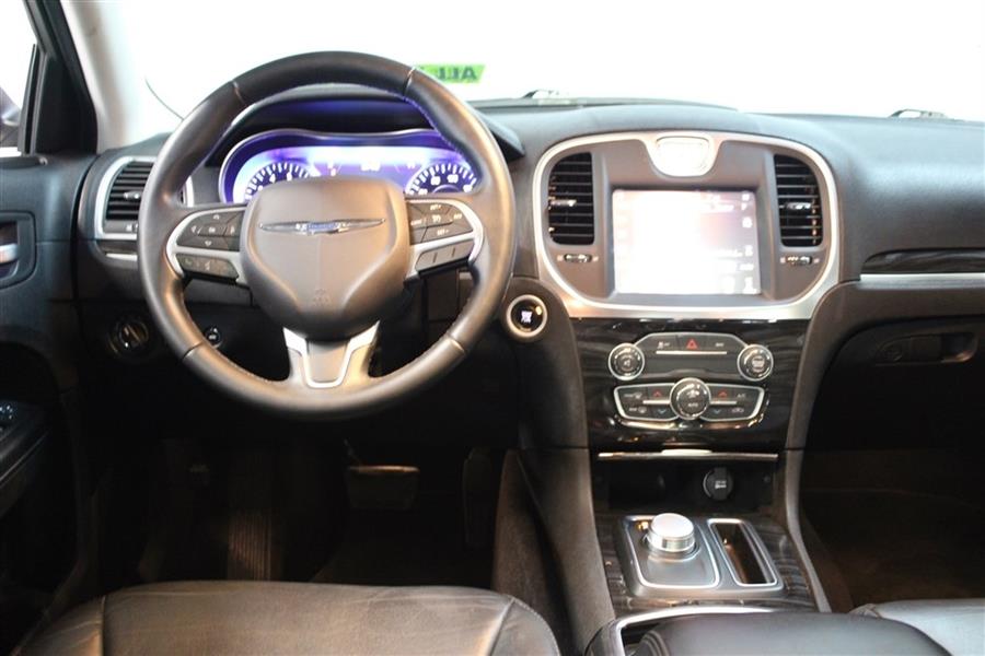 Used Chrysler 300 LIMITED 2016 | Fast Track Motors. Paterson, New Jersey Used Chrysler 300 LIMITED 2016 | Fast Track Motors. Paterson, New Jersey