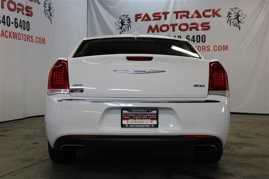 Used Chrysler 300 LIMITED 2016 | Fast Track Motors. Paterson, New Jersey Used Chrysler 300 LIMITED 2016 | Fast Track Motors. Paterson, New Jersey