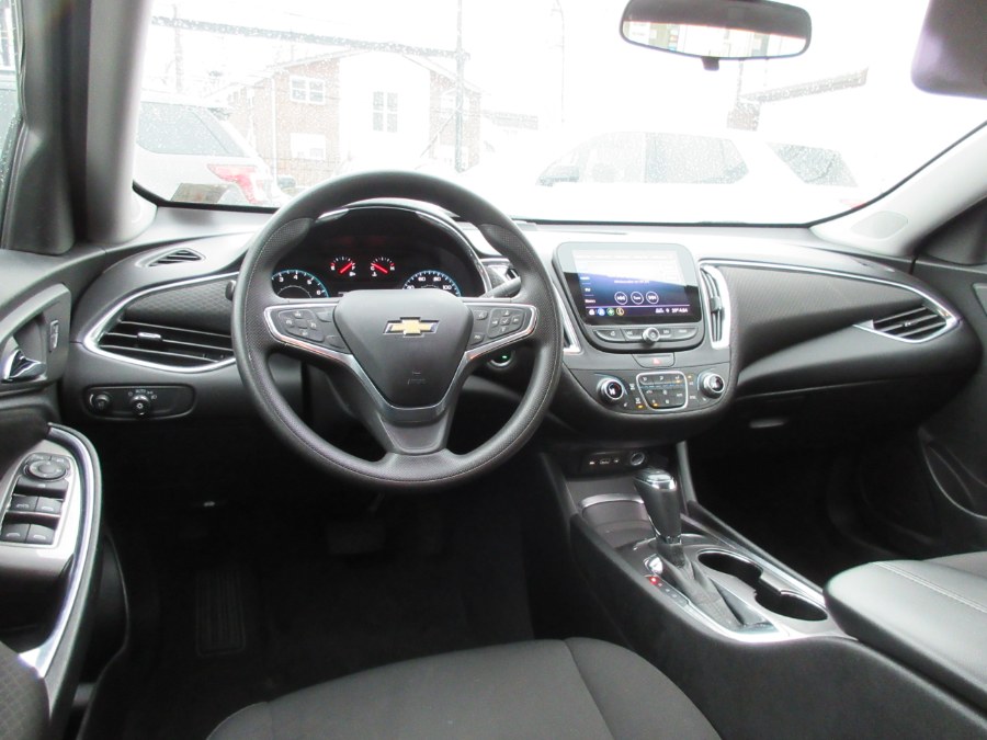 Used Chevrolet Malibu 4dr Sdn LT w/1LT 2019 | Route 27 Auto Mall. Linden, New Jersey Used Chevrolet Malibu 4dr Sdn LT w/1LT 2019 | Route 27 Auto Mall. Linden, New Jersey