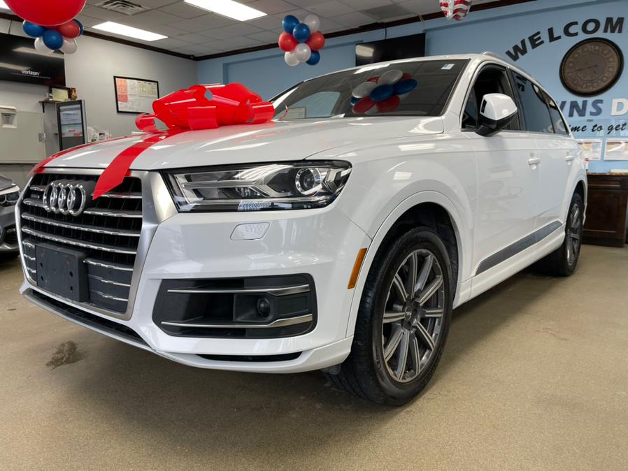 2017 Audi Q7 Premium Plus 3.0 TFSI Premium Plus, available for sale in Inwood, New York | 5 Towns Drive. Inwood, New York 2017 Audi Q7 Premium Plus 3.0 TFSI Premium Plus, available for sale in Inwood, New York | 5 Towns Drive. Inwood, New York