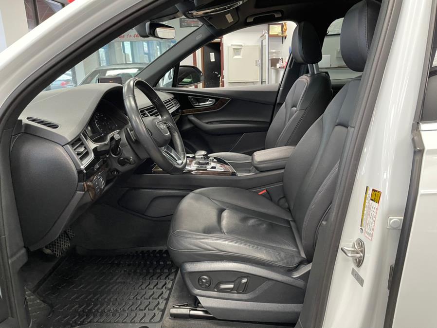 2017 Audi Q7 Premium Plus 3.0 TFSI Premium Plus, available for sale in Inwood, New York | 5 Towns Drive. Inwood, New York 2017 Audi Q7 Premium Plus 3.0 TFSI Premium Plus, available for sale in Inwood, New York | 5 Towns Drive. Inwood, New York