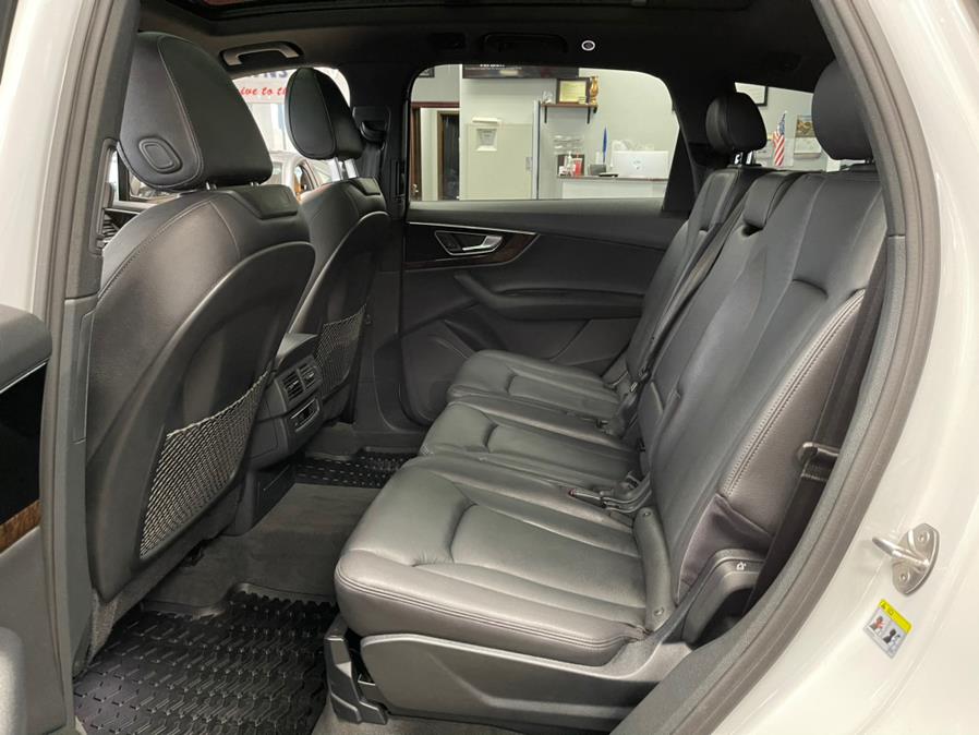 2017 Audi Q7 Premium Plus 3.0 TFSI Premium Plus, available for sale in Inwood, New York | 5 Towns Drive. Inwood, New York 2017 Audi Q7 Premium Plus 3.0 TFSI Premium Plus, available for sale in Inwood, New York | 5 Towns Drive. Inwood, New York