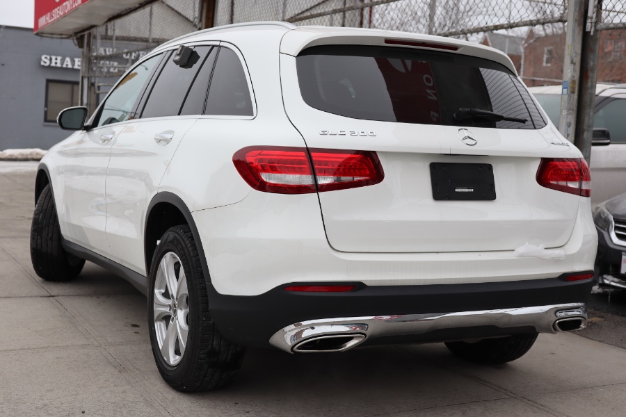 Used Mercedes-Benz GLC GLC 300 4MATIC SUV 2017 | Hillside Auto Mall Inc.. Jamaica, New York Used Mercedes-Benz GLC GLC 300 4MATIC SUV 2017 | Hillside Auto Mall Inc.. Jamaica, New York