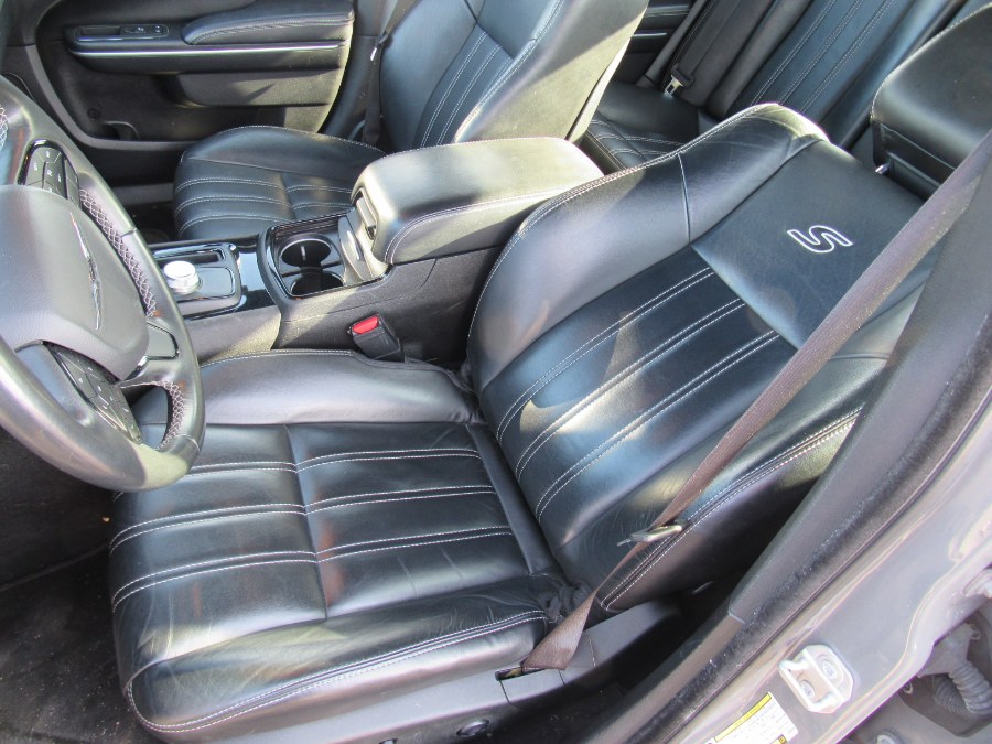 Used Chrysler 300 300S AWD 2019 | NJ Used Cars Center. Irvington, New Jersey Used Chrysler 300 300S AWD 2019 | NJ Used Cars Center. Irvington, New Jersey