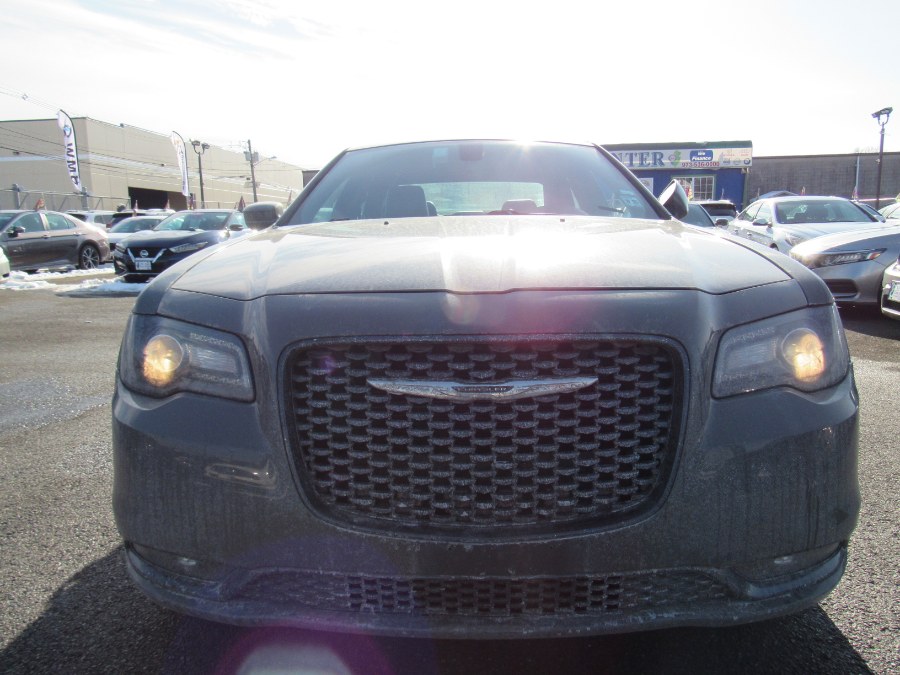 Used Chrysler 300 300S AWD 2019 | NJ Used Cars Center. Irvington, New Jersey Used Chrysler 300 300S AWD 2019 | NJ Used Cars Center. Irvington, New Jersey