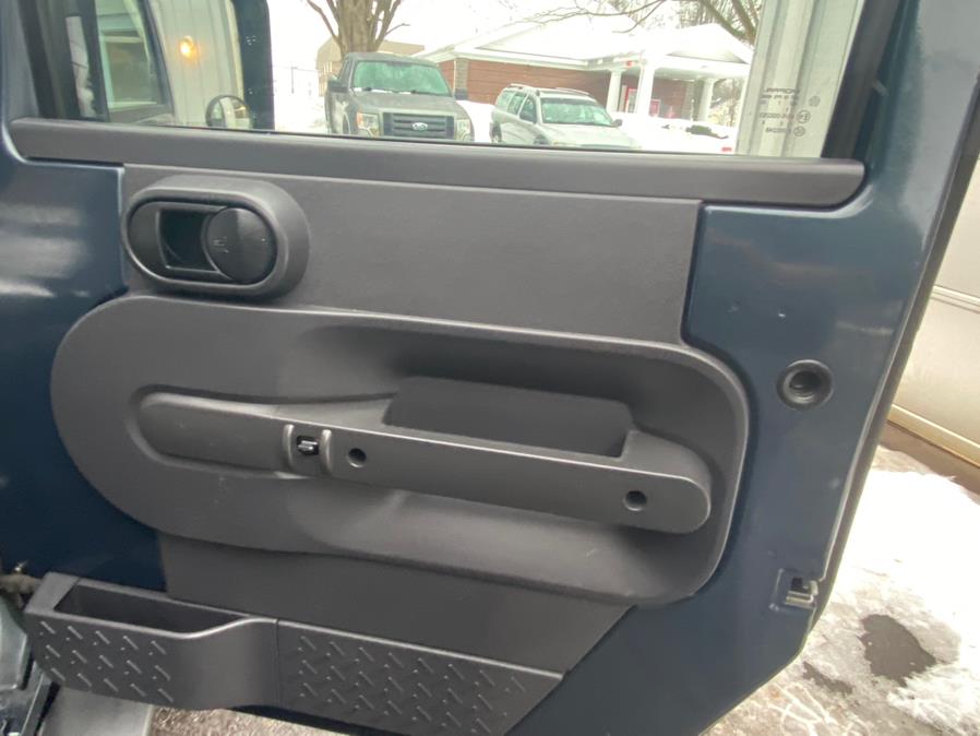 Used Jeep Wrangler 4WD 4dr Unlimited X 2008 | Lava Motors 2 Inc. Canton, Connecticut Used Jeep Wrangler 4WD 4dr Unlimited X 2008 | Lava Motors 2 Inc. Canton, Connecticut