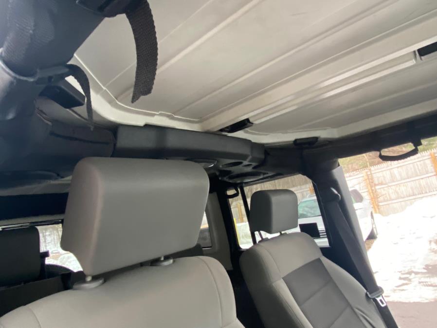 Used Jeep Wrangler 4WD 4dr Unlimited X 2008 | Lava Motors 2 Inc. Canton, Connecticut Used Jeep Wrangler 4WD 4dr Unlimited X 2008 | Lava Motors 2 Inc. Canton, Connecticut