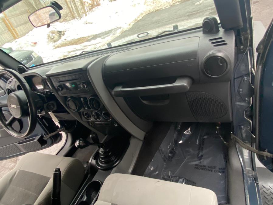 Used Jeep Wrangler 4WD 4dr Unlimited X 2008 | Lava Motors 2 Inc. Canton, Connecticut Used Jeep Wrangler 4WD 4dr Unlimited X 2008 | Lava Motors 2 Inc. Canton, Connecticut