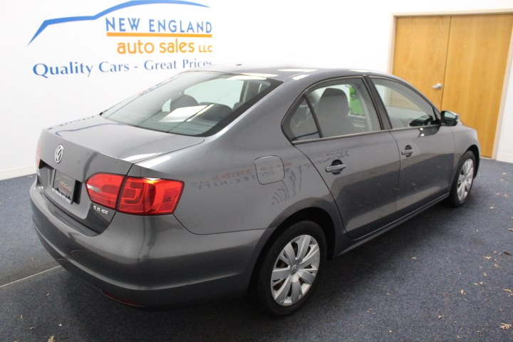 2011 Volkswagen Jetta Sedan 4dr Auto SE PZEV, available for sale in Plainville, Connecticut | New England Auto Sales LLC. Plainville, Connecticut 2011 Volkswagen Jetta Sedan 4dr Auto SE PZEV, available for sale in Plainville, Connecticut | New England Auto Sales LLC. Plainville, Connecticut