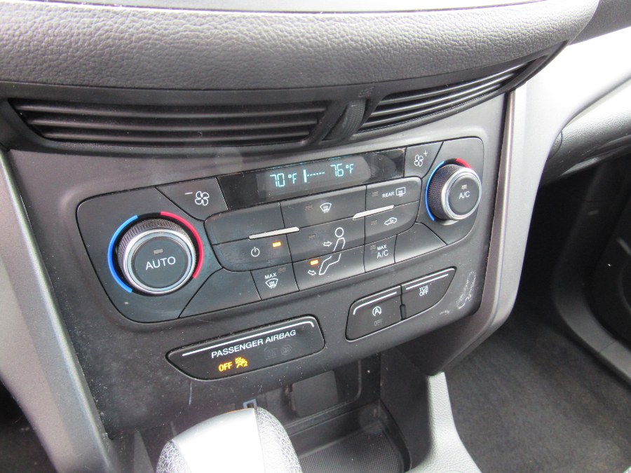 Used Ford Escape SE 4WD 2017 | NJ Used Cars Center. Irvington, New Jersey Used Ford Escape SE 4WD 2017 | NJ Used Cars Center. Irvington, New Jersey
