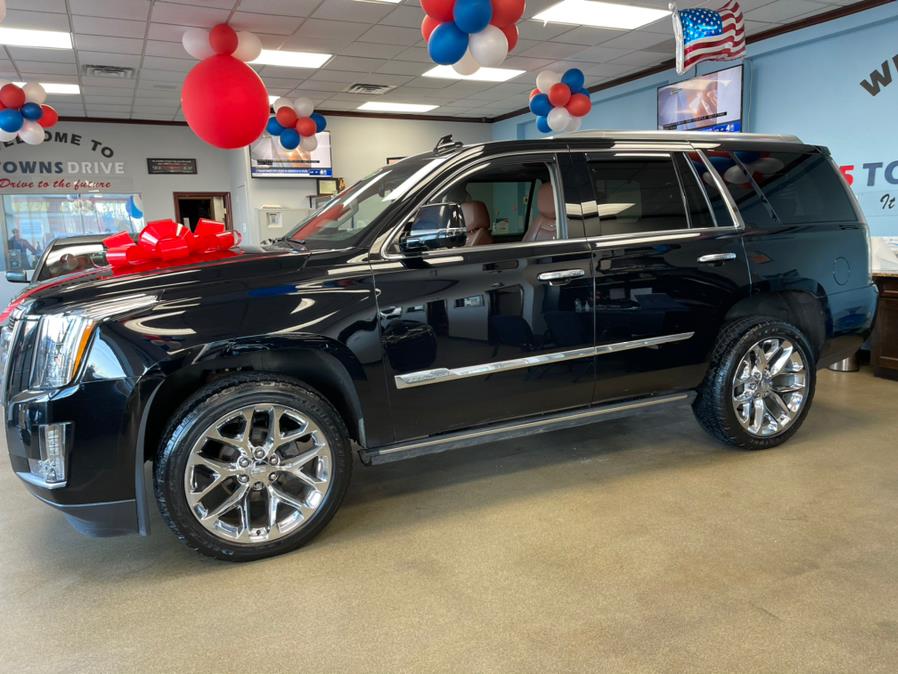 2015 Cadillac Escalade Premium 4WD 4dr Premium, available for sale in Inwood, New York | 5 Towns Drive. Inwood, New York 2015 Cadillac Escalade Premium 4WD 4dr Premium, available for sale in Inwood, New York | 5 Towns Drive. Inwood, New York