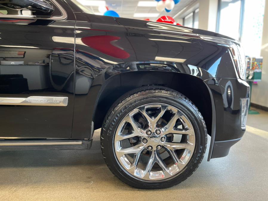 2015 Cadillac Escalade Premium 4WD 4dr Premium, available for sale in Inwood, New York | 5 Towns Drive. Inwood, New York 2015 Cadillac Escalade Premium 4WD 4dr Premium, available for sale in Inwood, New York | 5 Towns Drive. Inwood, New York