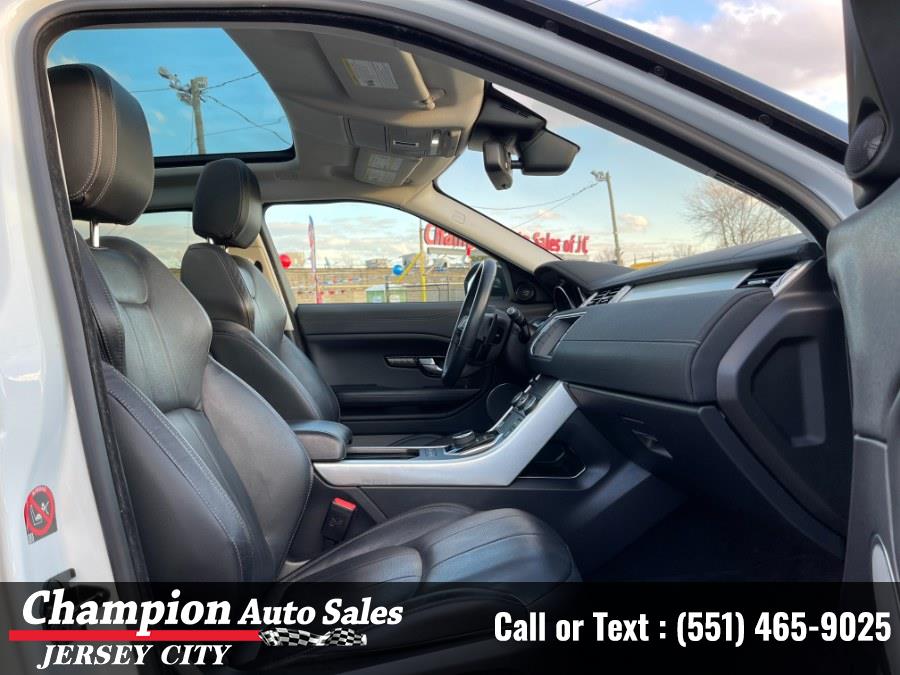 Used Land Rover Range Rover Evoque 5 Door SE Premium 2017 | Champion Auto Sales of JC. Jersey City, New Jersey Used Land Rover Range Rover Evoque 5 Door SE Premium 2017 | Champion Auto Sales of JC. Jersey City, New Jersey