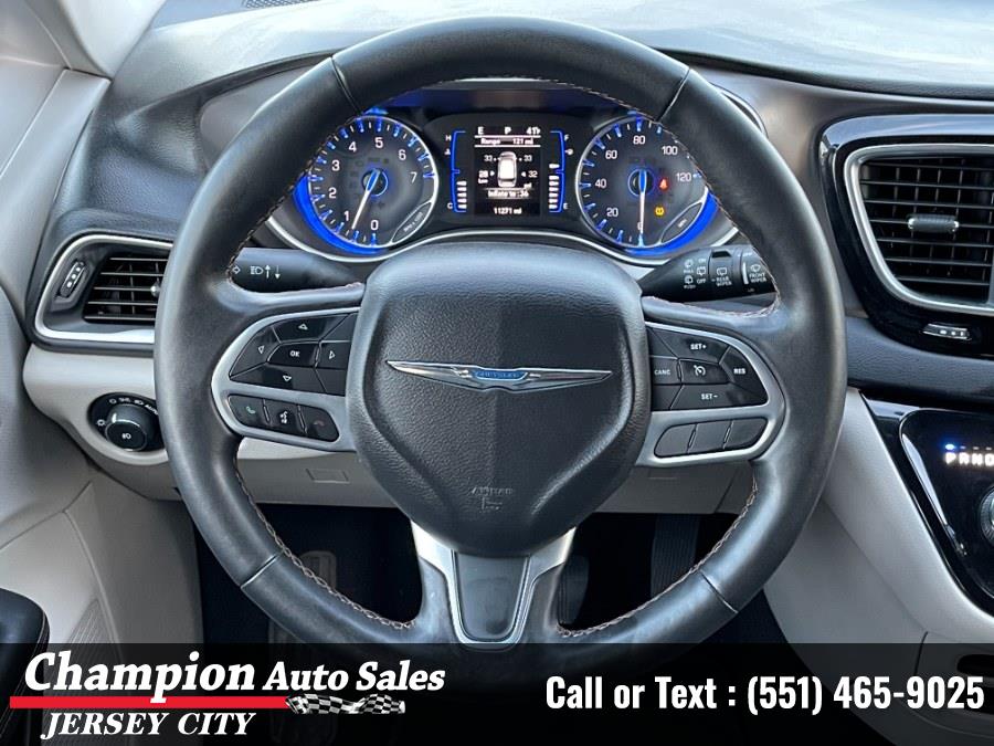 Used Chrysler Pacifica Touring L FWD 2020 | Champion Auto Sales of JC. Jersey City, New Jersey Used Chrysler Pacifica Touring L FWD 2020 | Champion Auto Sales of JC. Jersey City, New Jersey