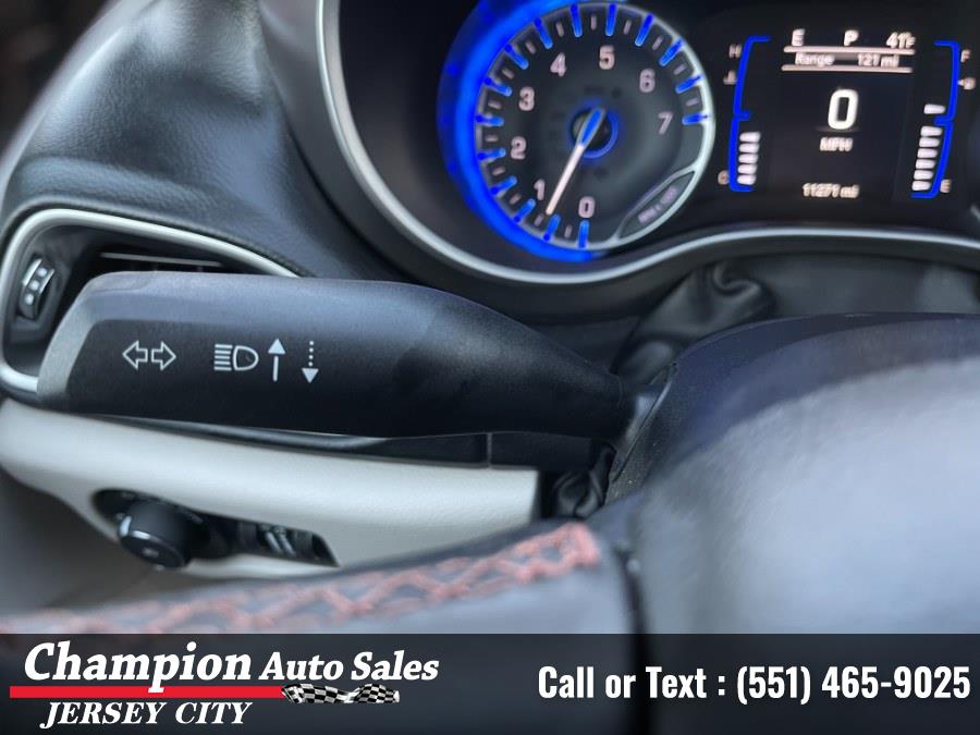 Used Chrysler Pacifica Touring L FWD 2020 | Champion Auto Sales of JC. Jersey City, New Jersey Used Chrysler Pacifica Touring L FWD 2020 | Champion Auto Sales of JC. Jersey City, New Jersey