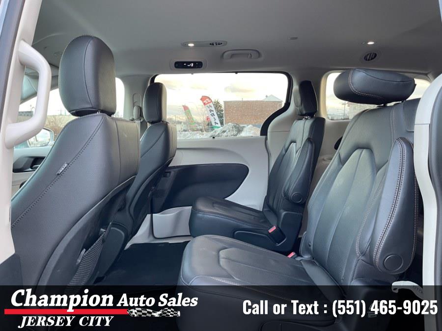 Used Chrysler Pacifica Touring L FWD 2020 | Champion Auto Sales of JC. Jersey City, New Jersey Used Chrysler Pacifica Touring L FWD 2020 | Champion Auto Sales of JC. Jersey City, New Jersey
