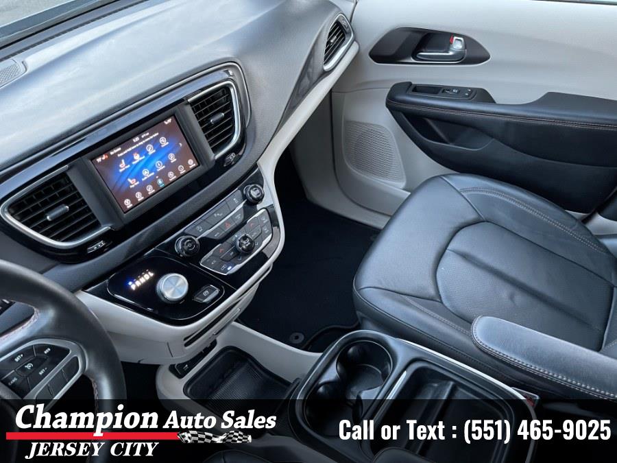 Used Chrysler Pacifica Touring L FWD 2020 | Champion Auto Sales of JC. Jersey City, New Jersey Used Chrysler Pacifica Touring L FWD 2020 | Champion Auto Sales of JC. Jersey City, New Jersey