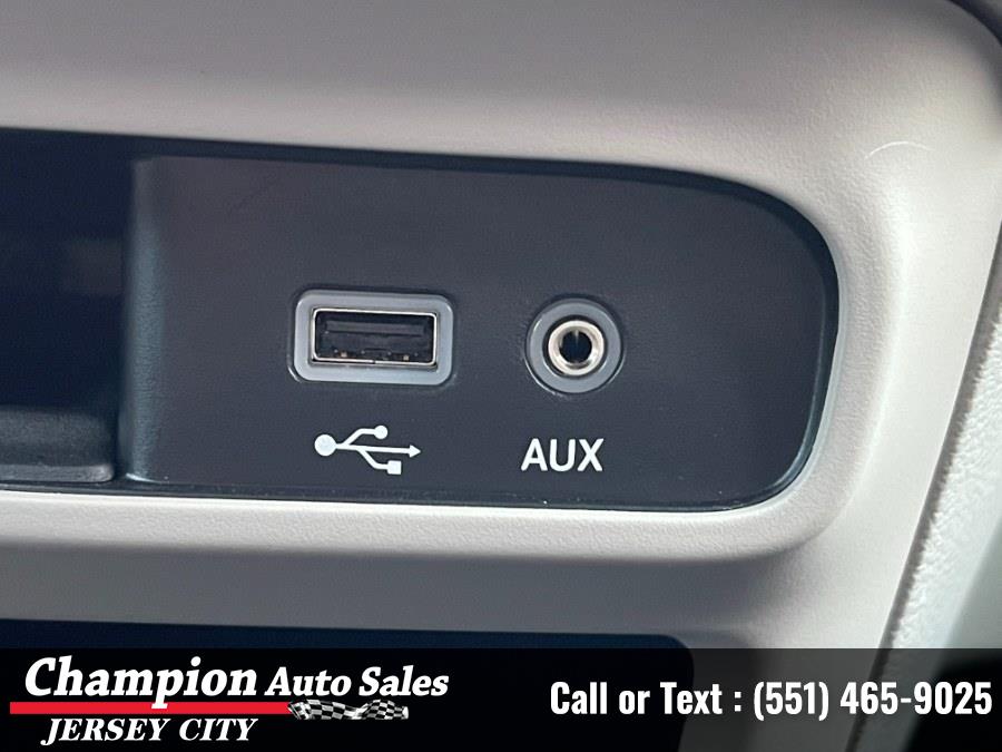 Used Chrysler Pacifica Touring L FWD 2020 | Champion Auto Sales of JC. Jersey City, New Jersey Used Chrysler Pacifica Touring L FWD 2020 | Champion Auto Sales of JC. Jersey City, New Jersey