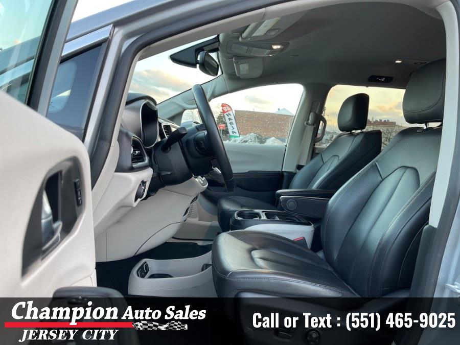 Used Chrysler Pacifica Touring L FWD 2020 | Champion Auto Sales of JC. Jersey City, New Jersey Used Chrysler Pacifica Touring L FWD 2020 | Champion Auto Sales of JC. Jersey City, New Jersey