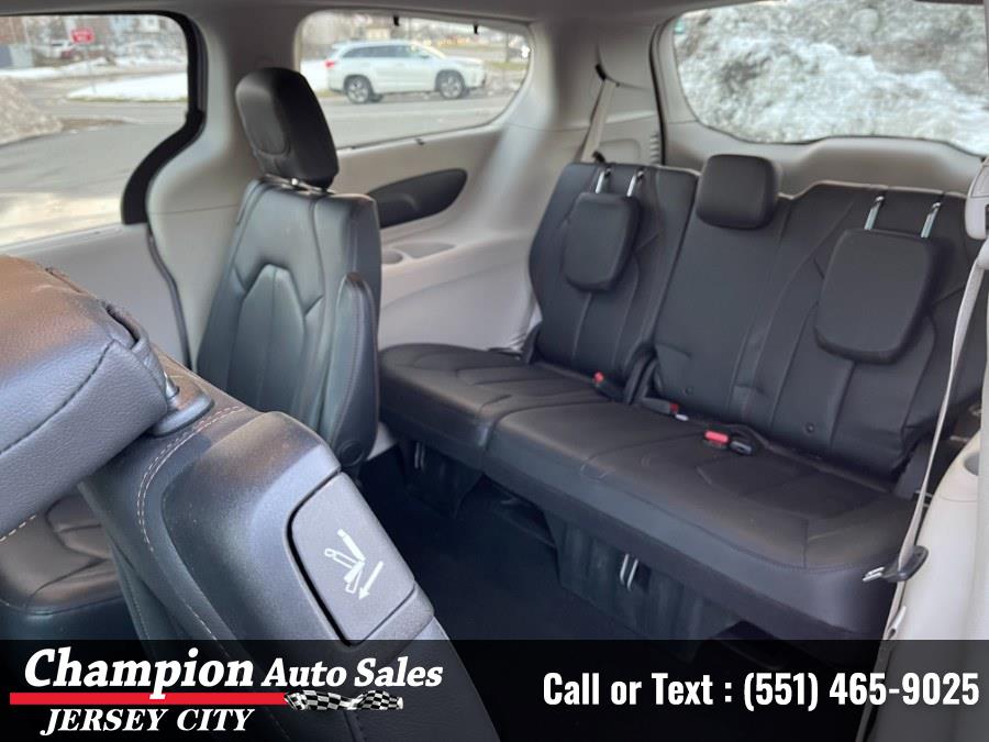 Used Chrysler Pacifica Touring L FWD 2020 | Champion Auto Sales of JC. Jersey City, New Jersey Used Chrysler Pacifica Touring L FWD 2020 | Champion Auto Sales of JC. Jersey City, New Jersey