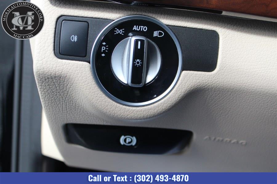 Used Mercedes-Benz GLK-Class 4MATIC 4dr GLK 350 2015 | Morsi Automotive Corp. New Castle, Delaware Used Mercedes-Benz GLK-Class 4MATIC 4dr GLK 350 2015 | Morsi Automotive Corp. New Castle, Delaware