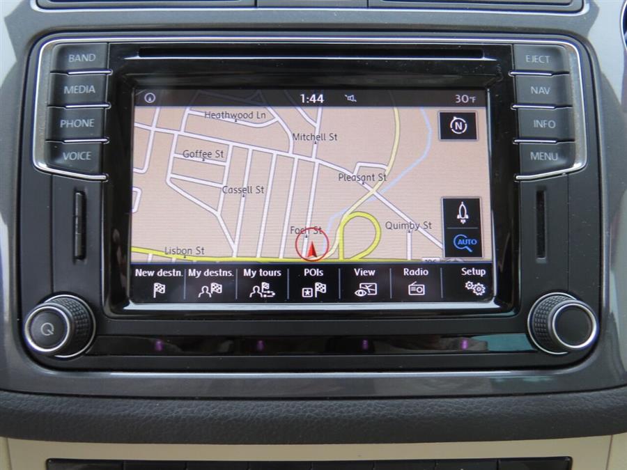 Used Volkswagen Tiguan 2.0T SE 4Motion AWD 4dr SUV 2016 | Lake City Exports Inc. Auburn, Maine Used Volkswagen Tiguan 2.0T SE 4Motion AWD 4dr SUV 2016 | Lake City Exports Inc. Auburn, Maine