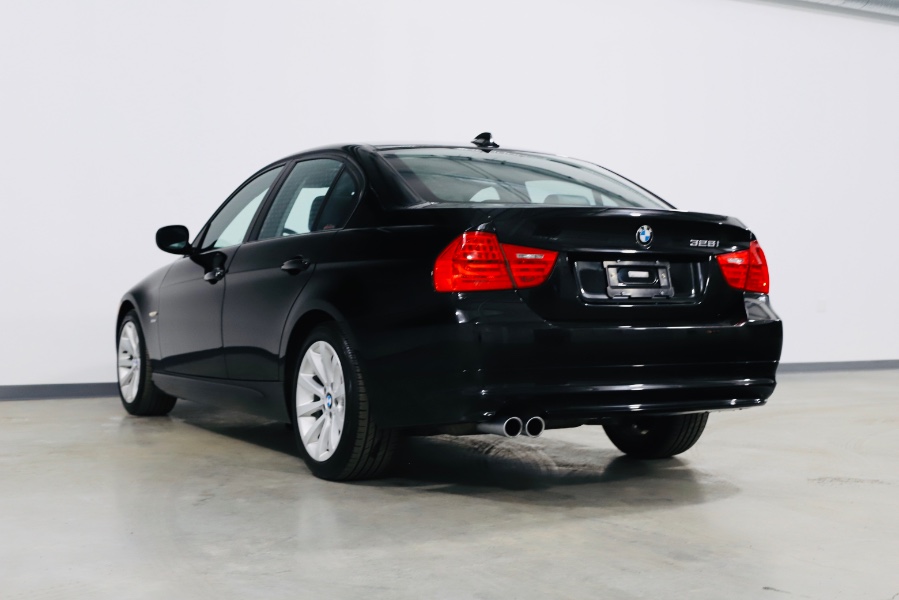 2011 BMW 3 Series 4dr Sdn 328i xDrive AWD SULEV, available for sale in North Salem, New York | Meccanic Shop North Inc. North Salem, New York 2011 BMW 3 Series 4dr Sdn 328i xDrive AWD SULEV, available for sale in North Salem, New York | Meccanic Shop North Inc. North Salem, New York
