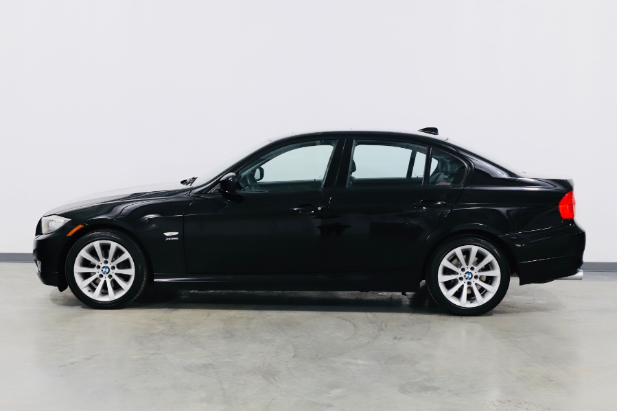 2011 BMW 3 Series 4dr Sdn 328i xDrive AWD SULEV, available for sale in North Salem, New York | Meccanic Shop North Inc. North Salem, New York 2011 BMW 3 Series 4dr Sdn 328i xDrive AWD SULEV, available for sale in North Salem, New York | Meccanic Shop North Inc. North Salem, New York