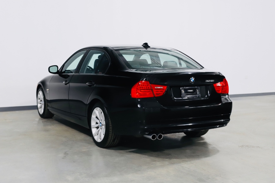 2011 BMW 3 Series 4dr Sdn 328i xDrive AWD SULEV, available for sale in North Salem, New York | Meccanic Shop North Inc. North Salem, New York 2011 BMW 3 Series 4dr Sdn 328i xDrive AWD SULEV, available for sale in North Salem, New York | Meccanic Shop North Inc. North Salem, New York