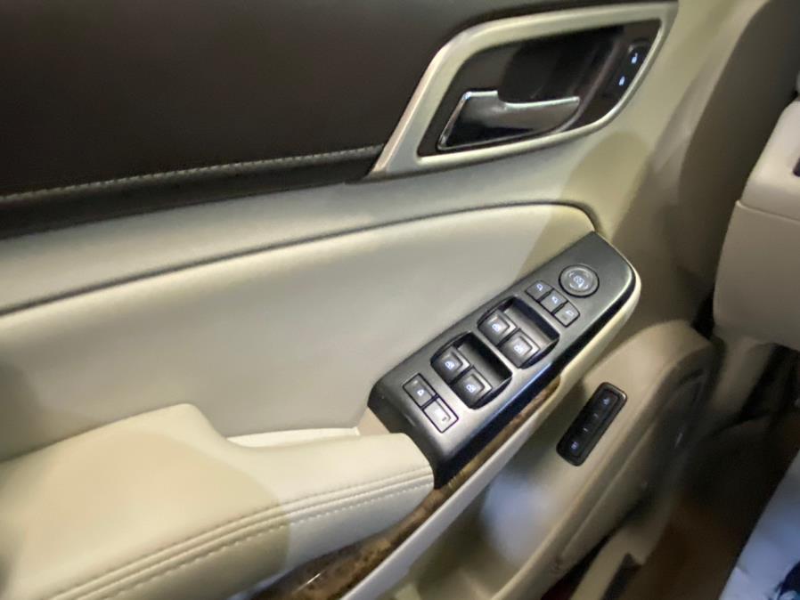 2016 GMC Yukon 4WD 4dr Denali, available for sale in Bridgeport, Connecticut | CT Auto. Bridgeport, Connecticut 2016 GMC Yukon 4WD 4dr Denali, available for sale in Bridgeport, Connecticut | CT Auto. Bridgeport, Connecticut