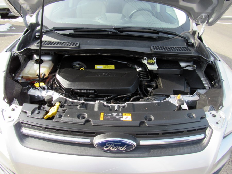 2013 Ford Escape 4WD 4dr SE, available for sale in Paterson, New Jersey | MFG Prestige Auto Group. Paterson, New Jersey 2013 Ford Escape 4WD 4dr SE, available for sale in Paterson, New Jersey | MFG Prestige Auto Group. Paterson, New Jersey