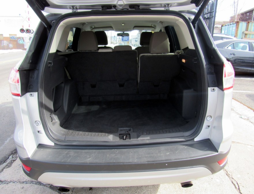 2013 Ford Escape 4WD 4dr SE, available for sale in Paterson, New Jersey | MFG Prestige Auto Group. Paterson, New Jersey 2013 Ford Escape 4WD 4dr SE, available for sale in Paterson, New Jersey | MFG Prestige Auto Group. Paterson, New Jersey