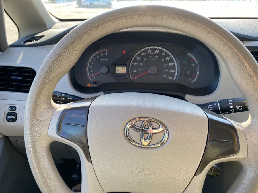 2014 Toyota Sienna 5dr 7-Pass Van V6 L FWD, available for sale in Lyndhurst, New Jersey | Cars With Deals. Lyndhurst, New Jersey 2014 Toyota Sienna 5dr 7-Pass Van V6 L FWD, available for sale in Lyndhurst, New Jersey | Cars With Deals. Lyndhurst, New Jersey