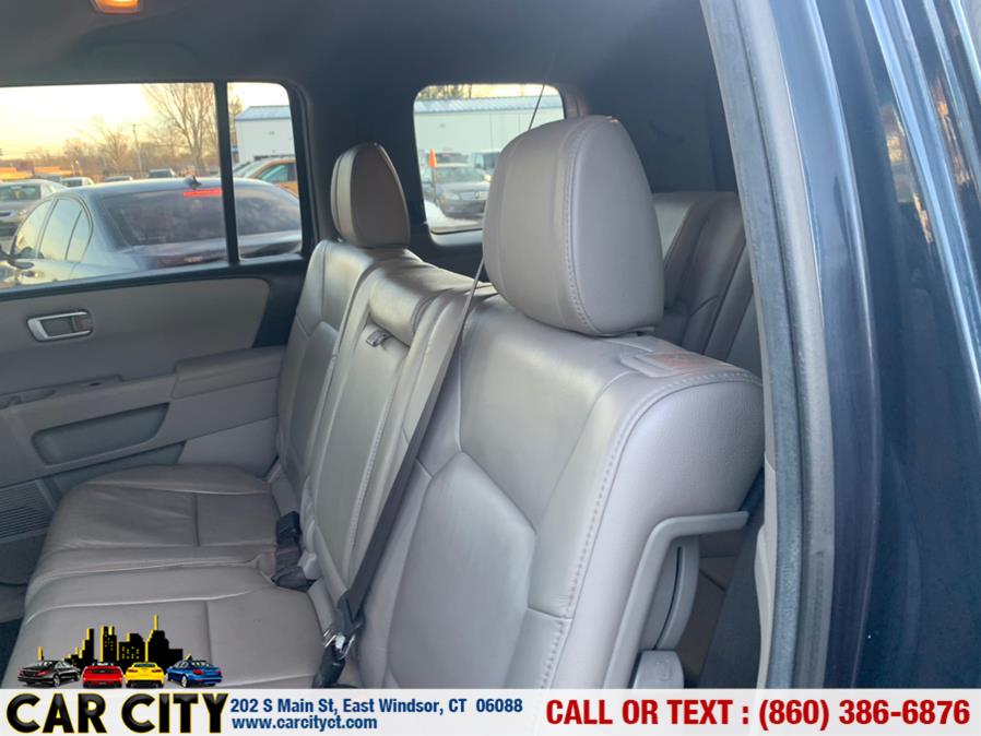 2012 Honda Pilot 4WD 4dr EX-L, available for sale in East Windsor, Connecticut | Car City LLC. East Windsor, Connecticut 2012 Honda Pilot 4WD 4dr EX-L, available for sale in East Windsor, Connecticut | Car City LLC. East Windsor, Connecticut
