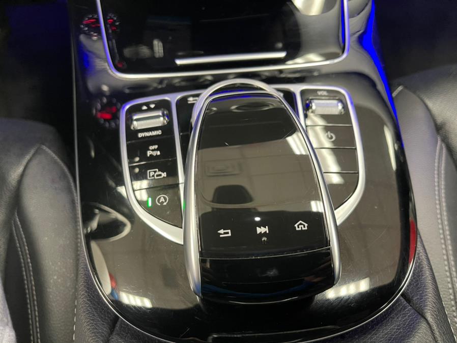 Used Mercedes-Benz E-Class E 300 Luxury 4MATIC Sedan 2017 | 5 Towns Drive. Inwood, New York Used Mercedes-Benz E-Class E 300 Luxury 4MATIC Sedan 2017 | 5 Towns Drive. Inwood, New York