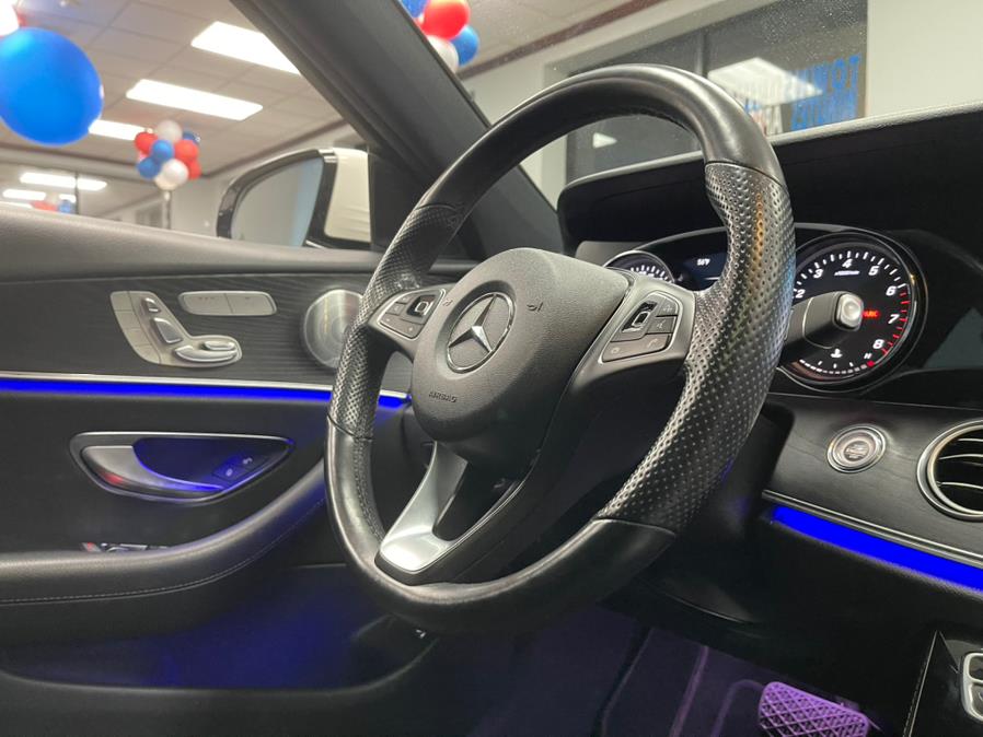 Used Mercedes-Benz E-Class E 300 Luxury 4MATIC Sedan 2017 | 5 Towns Drive. Inwood, New York Used Mercedes-Benz E-Class E 300 Luxury 4MATIC Sedan 2017 | 5 Towns Drive. Inwood, New York