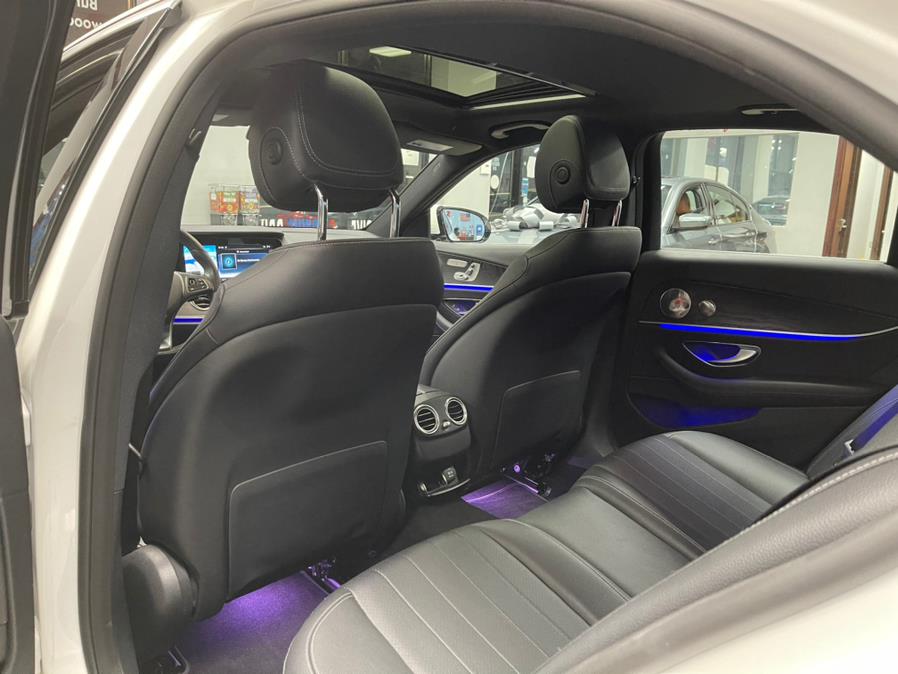 Used Mercedes-Benz E-Class E 300 Luxury 4MATIC Sedan 2017 | 5 Towns Drive. Inwood, New York Used Mercedes-Benz E-Class E 300 Luxury 4MATIC Sedan 2017 | 5 Towns Drive. Inwood, New York