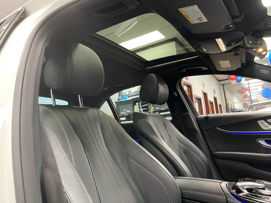 Used Mercedes-Benz E-Class E 300 Luxury 4MATIC Sedan 2017 | 5 Towns Drive. Inwood, New York Used Mercedes-Benz E-Class E 300 Luxury 4MATIC Sedan 2017 | 5 Towns Drive. Inwood, New York