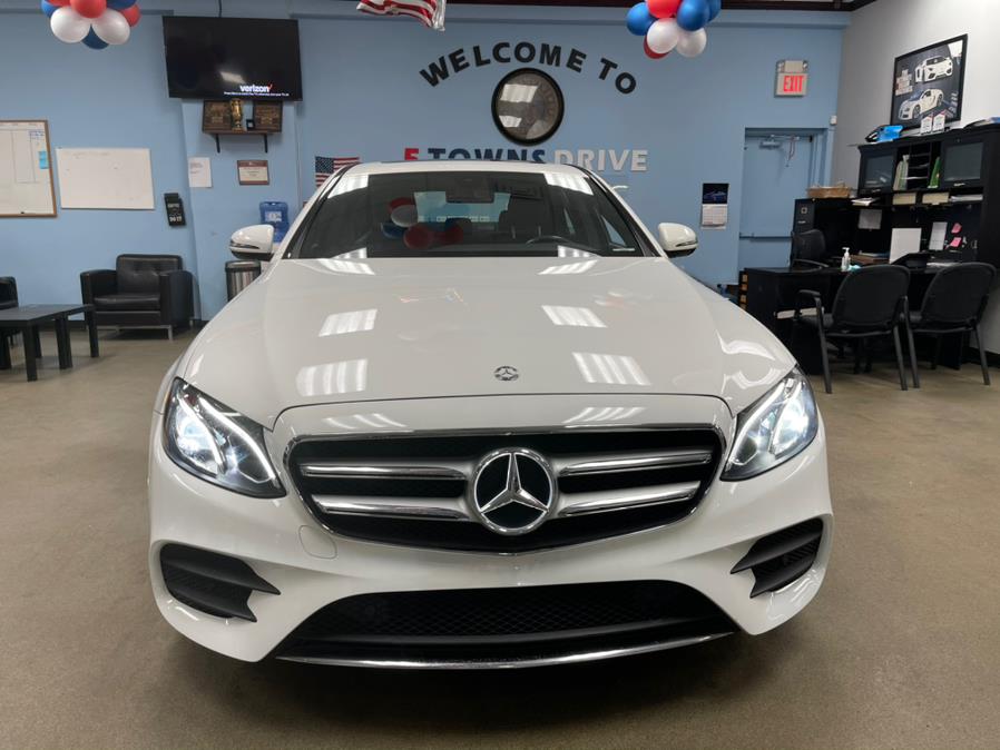 Used Mercedes-Benz E-Class E 300 Luxury 4MATIC Sedan 2017 | 5 Towns Drive. Inwood, New York Used Mercedes-Benz E-Class E 300 Luxury 4MATIC Sedan 2017 | 5 Towns Drive. Inwood, New York