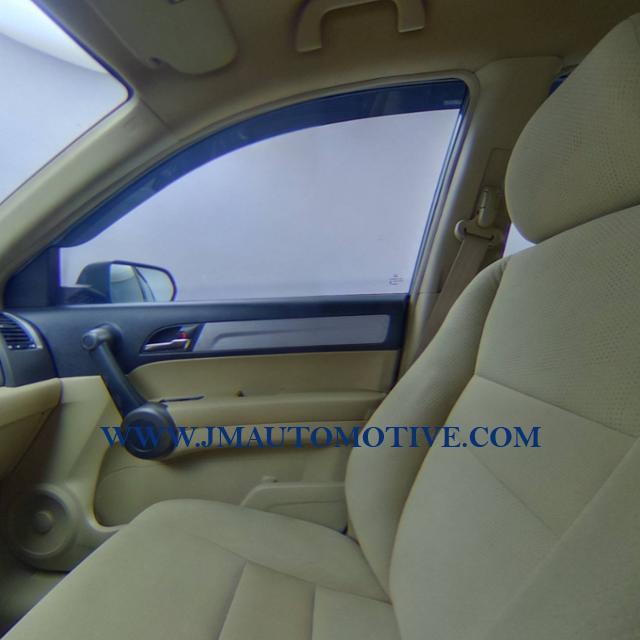 2011 Honda Cr-v 4WD 5dr EX, available for sale in Naugatuck, Connecticut | J&M Automotive Sls&Svc LLC. Naugatuck, Connecticut 2011 Honda Cr-v 4WD 5dr EX, available for sale in Naugatuck, Connecticut | J&M Automotive Sls&Svc LLC. Naugatuck, Connecticut