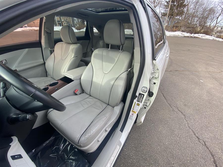 2010 Toyota Venza 4dr Wgn V6 AWD, available for sale in Stratford, Connecticut | Wiz Leasing Inc. Stratford, Connecticut 2010 Toyota Venza 4dr Wgn V6 AWD, available for sale in Stratford, Connecticut | Wiz Leasing Inc. Stratford, Connecticut