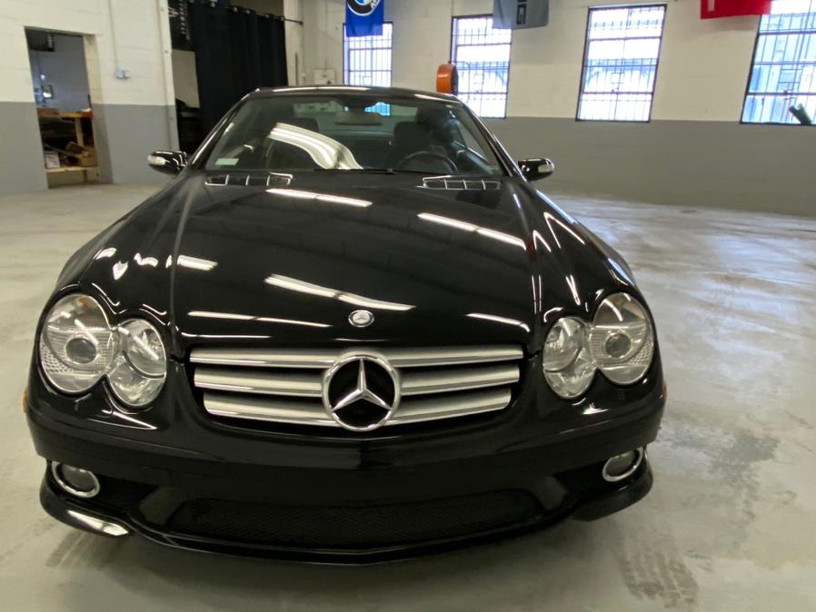 2007 Mercedes-Benz SL-Class 2dr Roadster 5.5L V8, available for sale in Bridgeport, Connecticut | CT Auto. Bridgeport, Connecticut 2007 Mercedes-Benz SL-Class 2dr Roadster 5.5L V8, available for sale in Bridgeport, Connecticut | CT Auto. Bridgeport, Connecticut