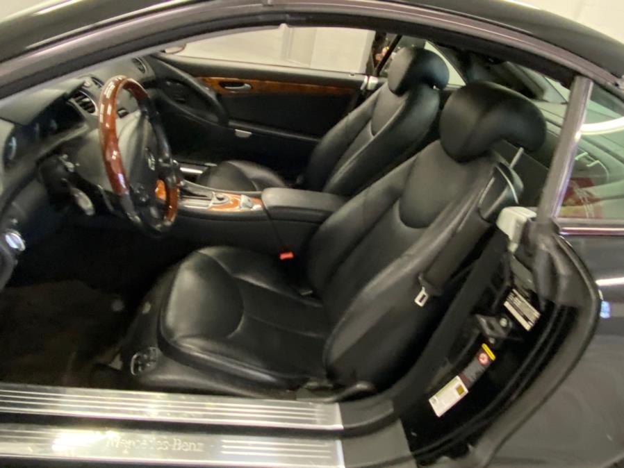 2007 Mercedes-Benz SL-Class 2dr Roadster 5.5L V8, available for sale in Bridgeport, Connecticut | CT Auto. Bridgeport, Connecticut 2007 Mercedes-Benz SL-Class 2dr Roadster 5.5L V8, available for sale in Bridgeport, Connecticut | CT Auto. Bridgeport, Connecticut