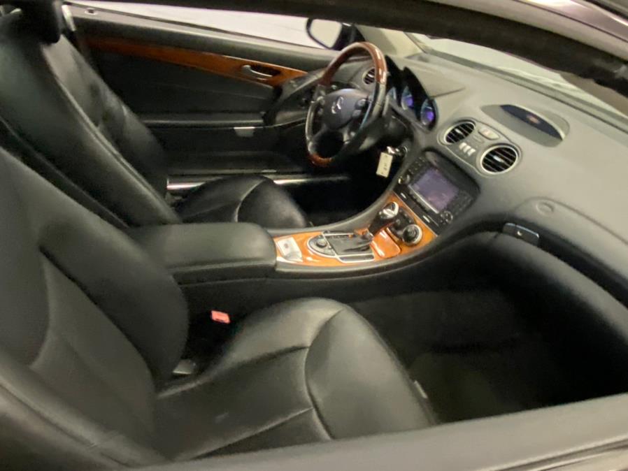 2007 Mercedes-Benz SL-Class 2dr Roadster 5.5L V8, available for sale in Bridgeport, Connecticut | CT Auto. Bridgeport, Connecticut 2007 Mercedes-Benz SL-Class 2dr Roadster 5.5L V8, available for sale in Bridgeport, Connecticut | CT Auto. Bridgeport, Connecticut